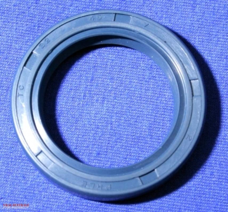 Gearbox output shaft seal ring 36/48/7, made in EU UralZentrale