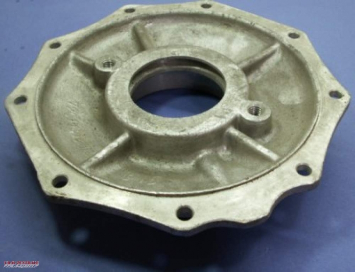 M72 / K750 engine cover for felt ring sealing