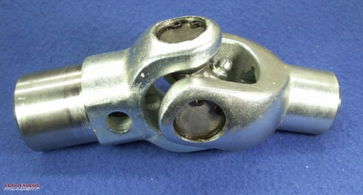 Universal joint, machined