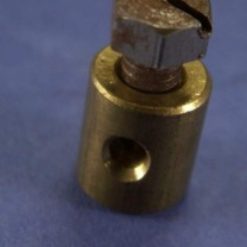 Schraubnippel aus Messing